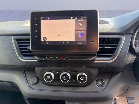 2023 Renault Trafic - photo 13