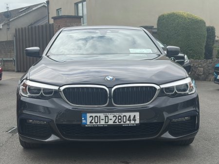 2020 BMW 5-Series - photo 2