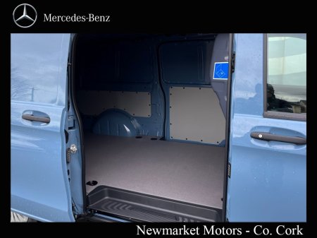 2027 Mercedes-Benz Vito - photo 11