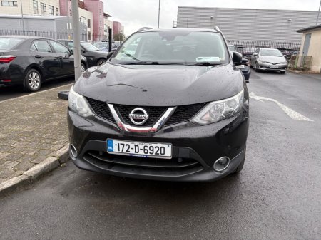 2017 Nissan Qashqai 1.2 SV PREMIUM '17 4DR