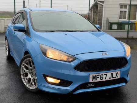 2017 Ford Focus - photo 3