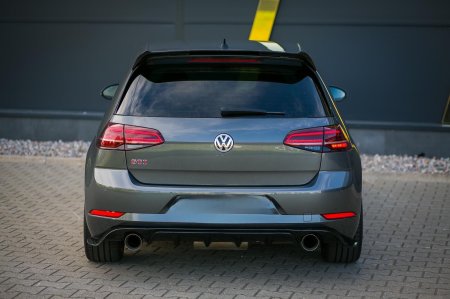 2020 Volkswagen Golf - photo 4