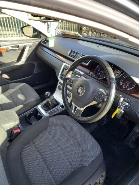 2013 Volkswagen Passat - photo 4