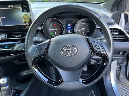 2023 Toyota C-HR - photo 4