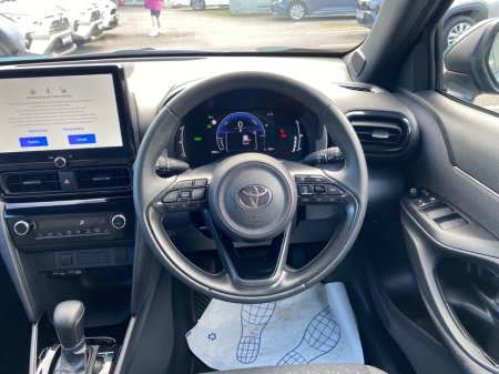 2026 Toyota Yaris Cross - photo 9