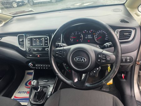 2016 Kia Carens - photo 5