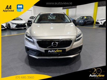 2018 Volvo V40 - photo 2