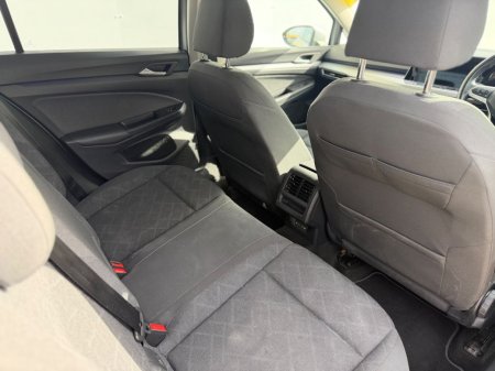 2023 Volkswagen Golf - photo 15