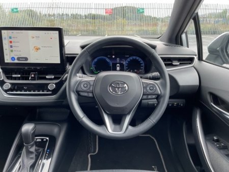 2024 Toyota Corolla - photo 9