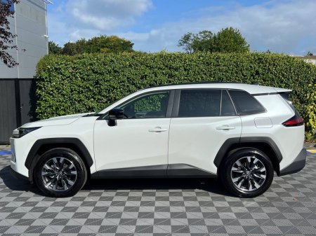 2026 Toyota RAV4 - photo 4