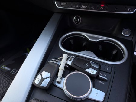2016 Audi A4 - photo 24