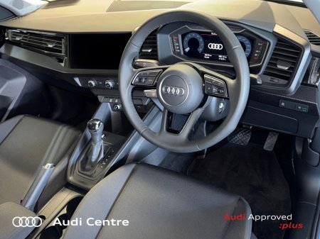 2025 Audi A1 - photo 9