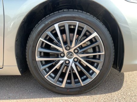 2023 Lexus ES - photo 5