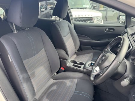 2021 Nissan Leaf - photo 10