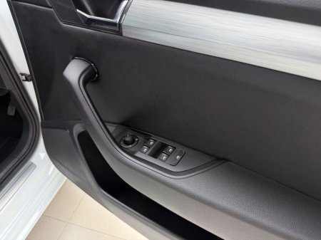 2022 Skoda Superb - photo 27