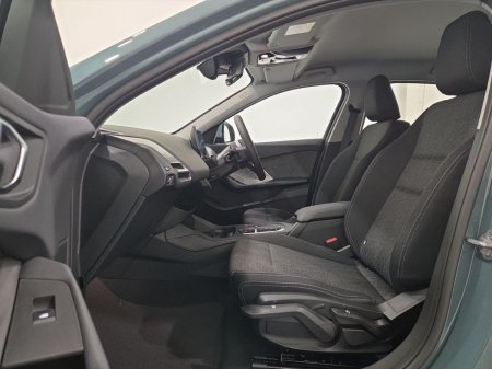 2026 BMW 1-Series - photo 7