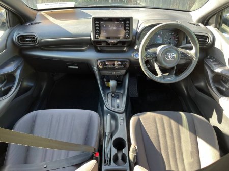 2021 Toyota Yaris - photo 10
