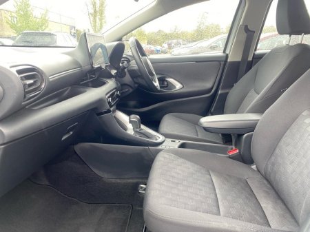 2024 Toyota Yaris - photo 6