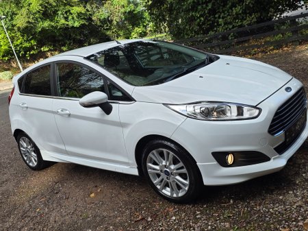 2013 Ford Fiesta - photo 3