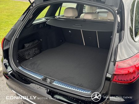 2026 Mercedes-Benz C-Class - photo 8