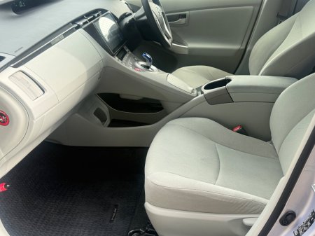 2015 Toyota Prius - photo 17