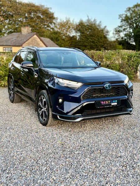 2022 Toyota RAV4 - photo 2