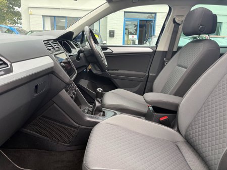 2019 Volkswagen Tiguan - photo 4