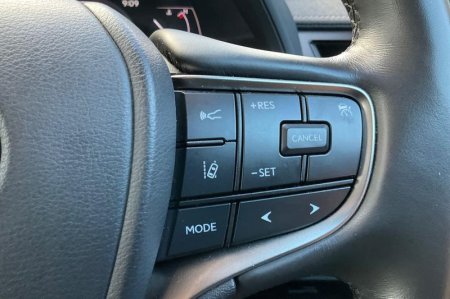 2023 Lexus UX - photo 31