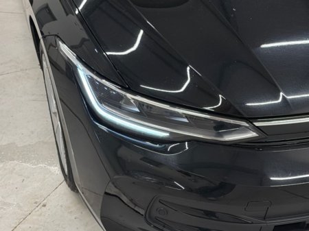 2025 Volkswagen Golf - photo 17