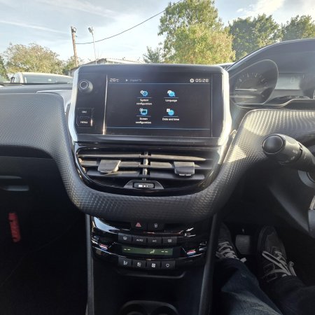 2018 Peugeot 208 - photo 20