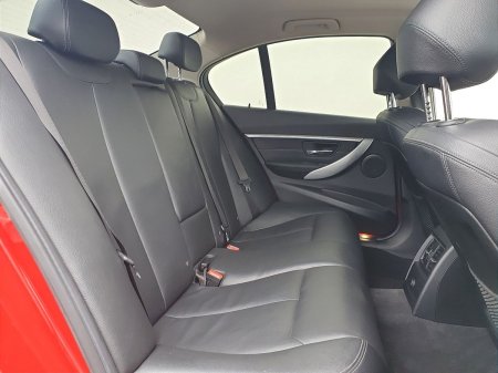 2017 BMW 3-Series - photo 11