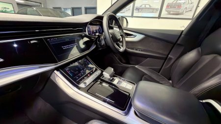 2020 Audi Q8 - photo 15