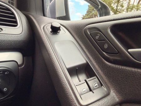 2011 Volkswagen Golf - photo 13
