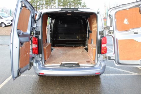 2022 Vauxhall Vivaro - photo 13