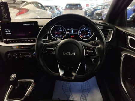 2023 Kia Ceed - photo 9