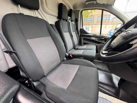 2022 Ford Transit Custom - photo 17