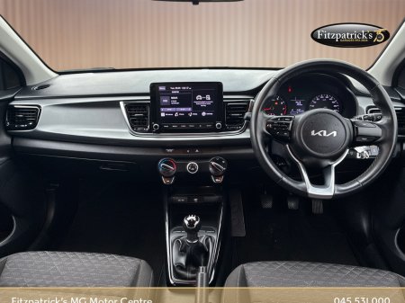 2021 Kia Rio - photo 8