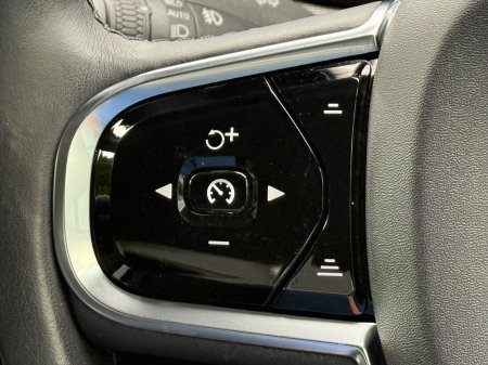 2019 Volvo S90 - photo 23