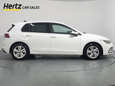2023 Volkswagen Golf - photo 2