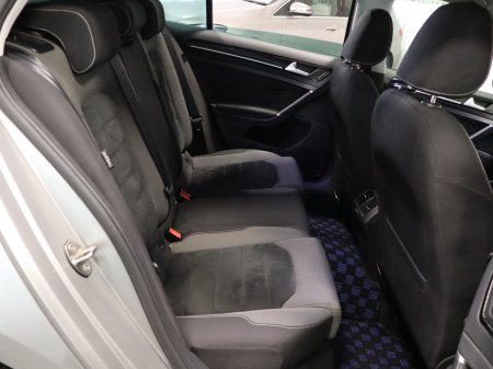 2017 Volkswagen Golf - photo 29