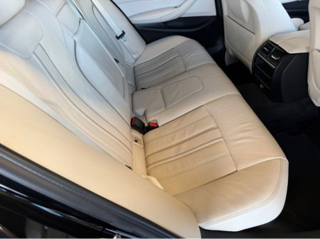 2018 BMW 5-Series - photo 11