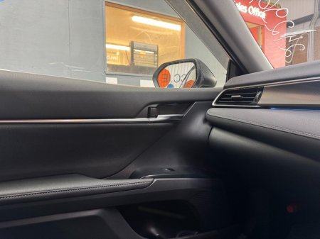 2019 Toyota Camry - photo 15