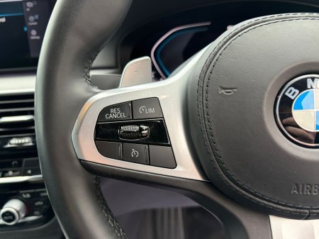 2020 BMW 5-Series - photo 18