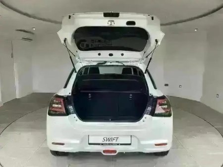 2025 Suzuki Swift - photo 8