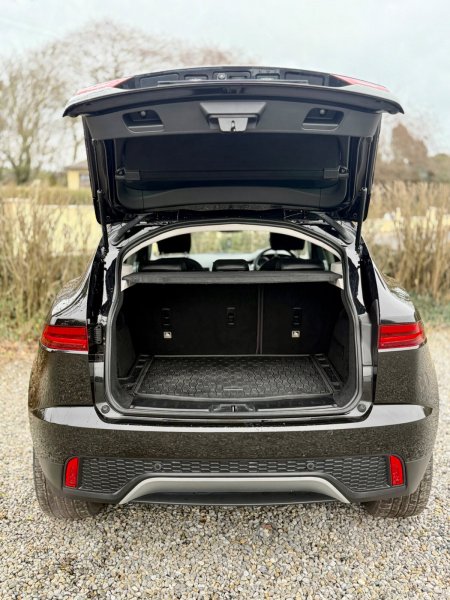2019 Jaguar E-Pace - photo 33