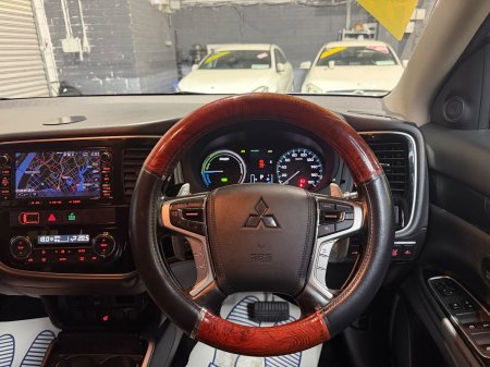2016 Mitsubishi Outlander - photo 20