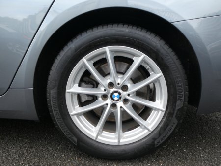 2022 BMW 5-Series - photo 42