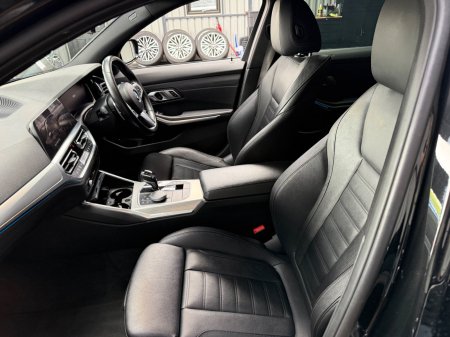 2021 BMW 3-Series - photo 6