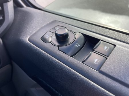 2025 Ford Transit - photo 23