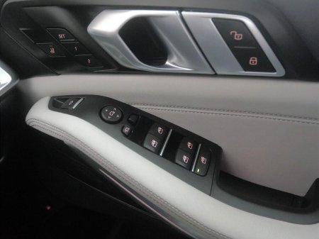 2025 BMW X5 - photo 21